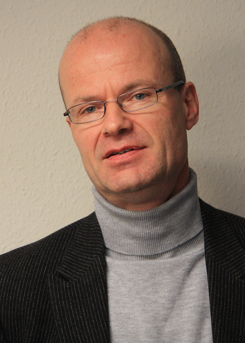 Dr.Brueggemann.Joerg
